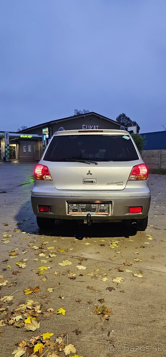 Mitsubishi outlander  4x4 2.3benzin 118kw (160Ps) LPG