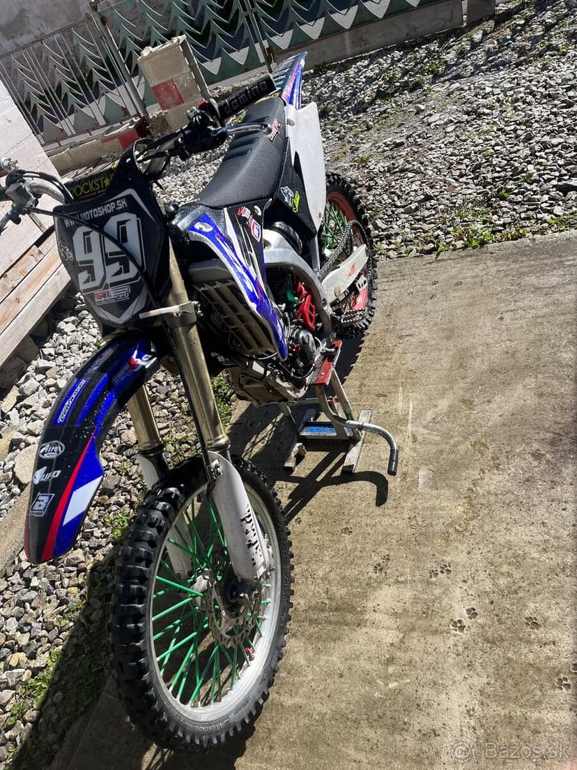 Yamaha yz250F