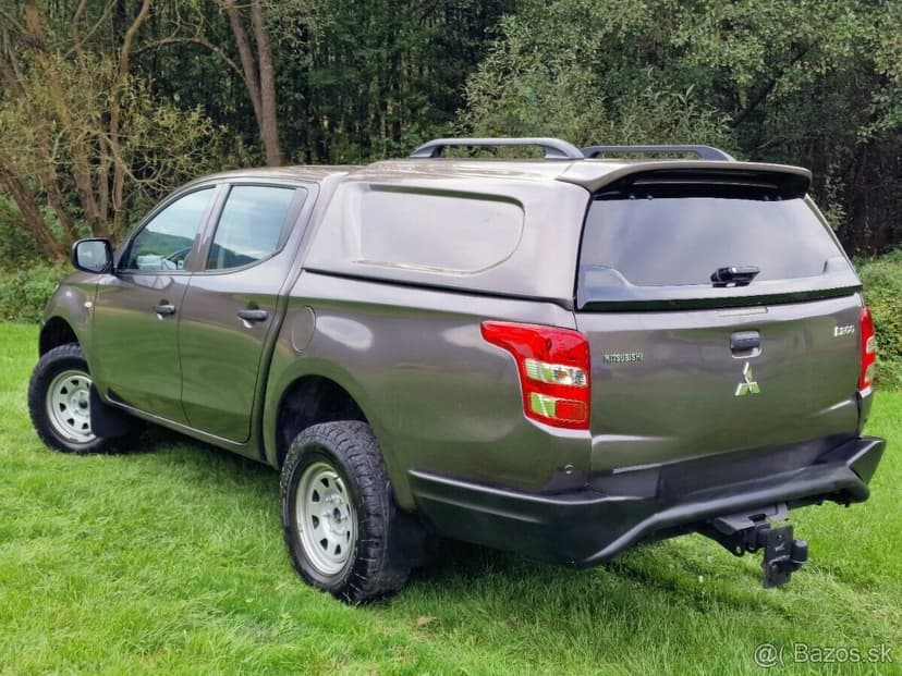 MITSUBISHI L200 2019 2.4D-ID 4X4 + UZÁVIERKA ZAD. DIF.