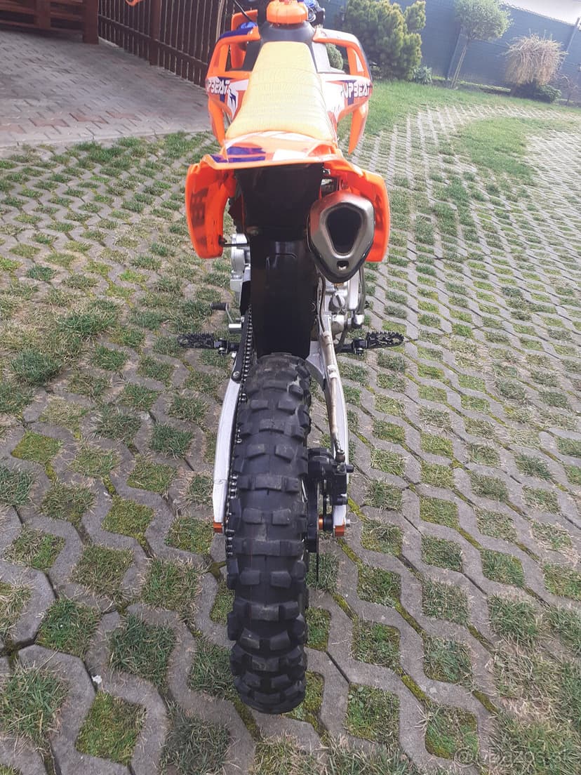 Predám Enduro zn.UpBeat obsah 250cm3