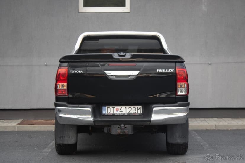 Toyota Hilux DC 2.4 I D-4D Executive A/T