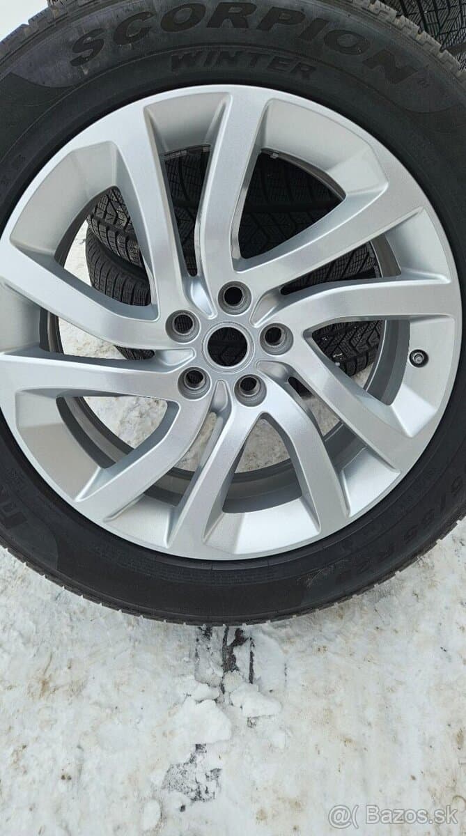 Originál Land Rover ALU kola R20 5x120 + Pirelli