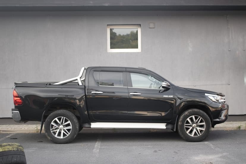 Toyota Hilux DC 2.4 I D-4D Executive A/T