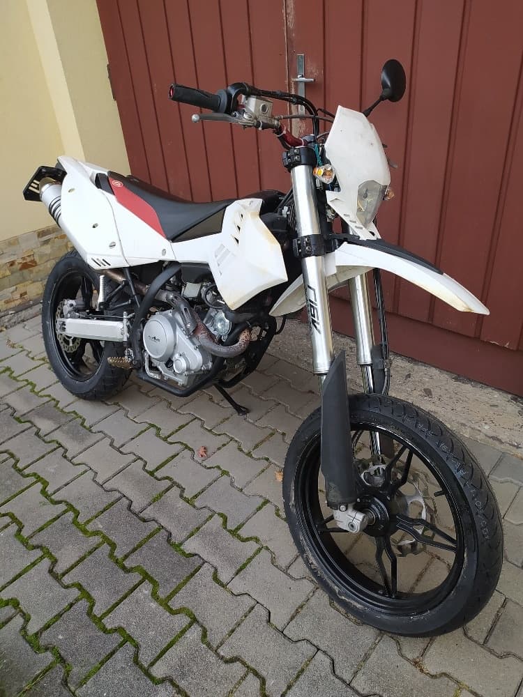 Beta RR Motard 125