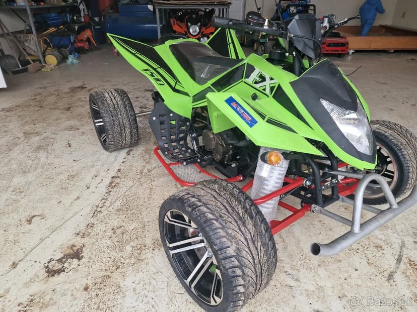 Cisto nova stvorkolka atv 150