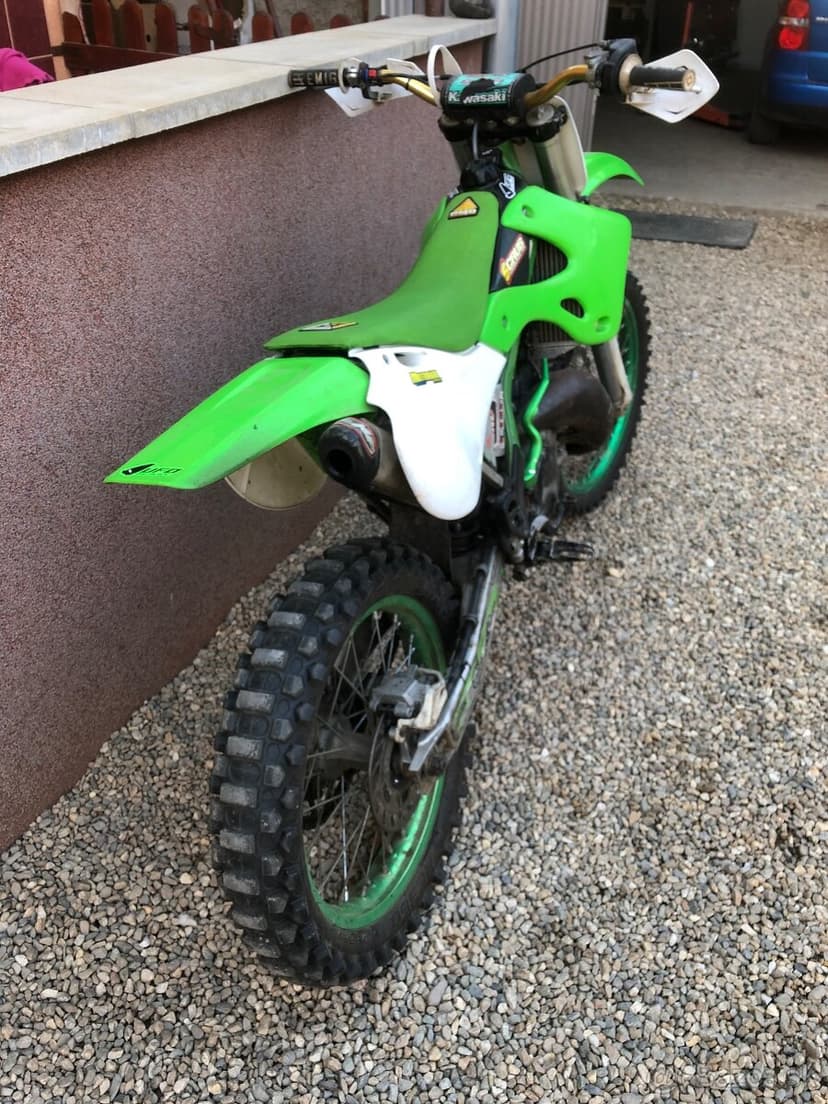 Kawasaki kx 125 2002 2T  čítať text