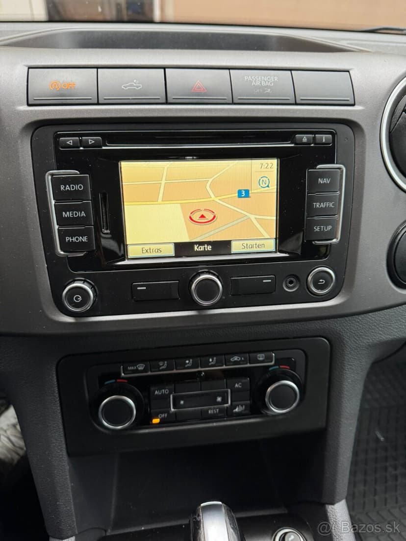 VW AMAROK DSG AUTOMAT ROK VÝROBY 2012 132 KW