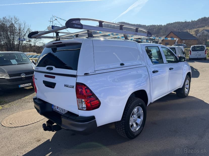Toyota Hilux DC 2.4 I D-4D Live