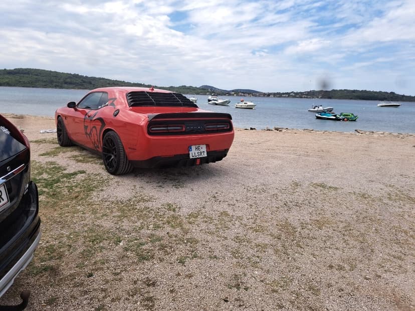 Predam dodge challenger 6.2 hellcat