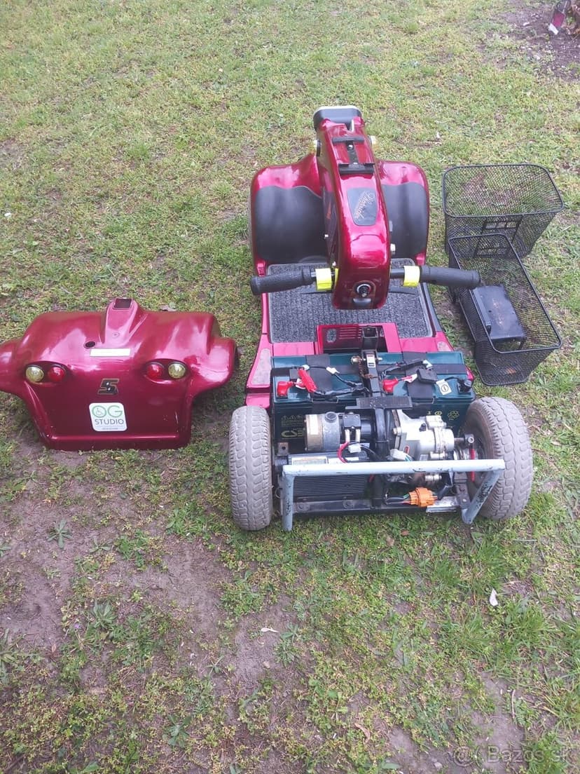 Predám Elektrický invalidný vozík, skouter, moped.Top stavu