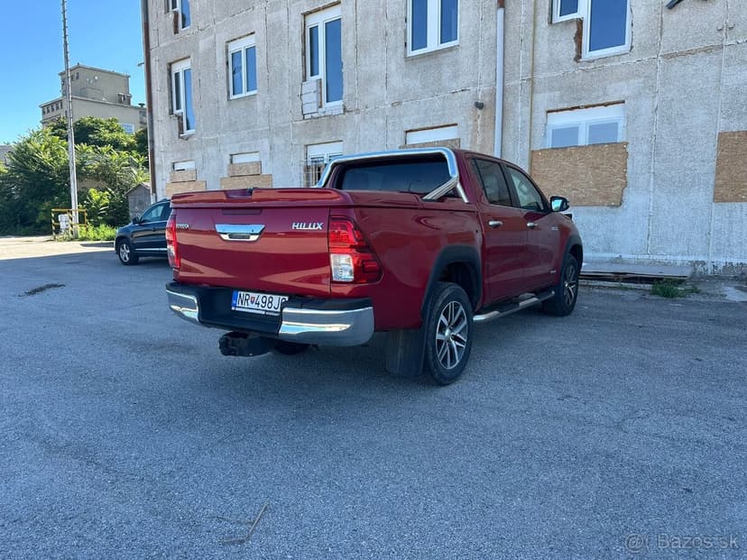 Toyota Hilux DC 2.4 D-4D