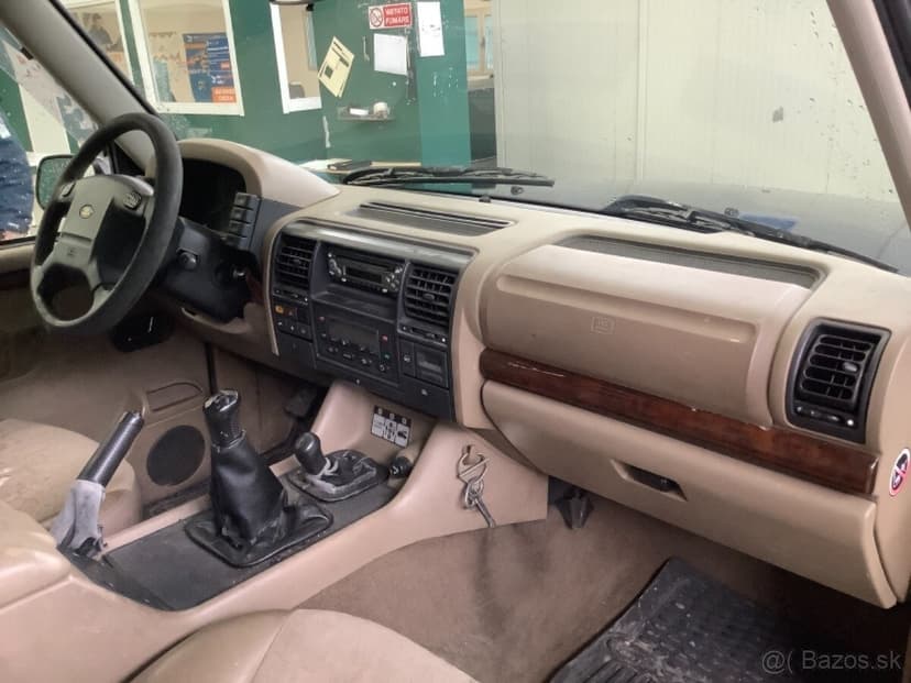 Land Rover Discovery 2  TD5  2.5 tdi manual Taliansko