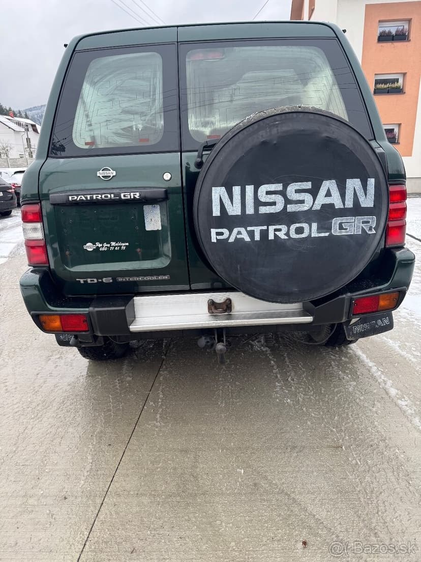 Nissan Patrol GR Y61