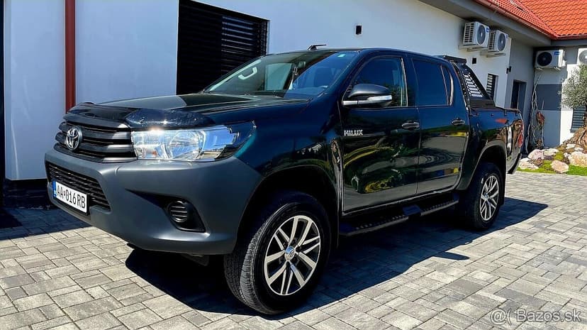 TOYOTA HILUX - PREDAJ AJ NA SPLÁTKY