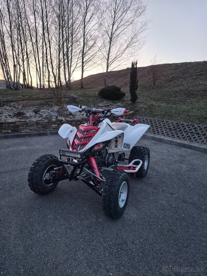​LEGENDA YAMAHA RAPTOR 660 – VZÁCNY STAV, BEZ INVESTÍCIÍ