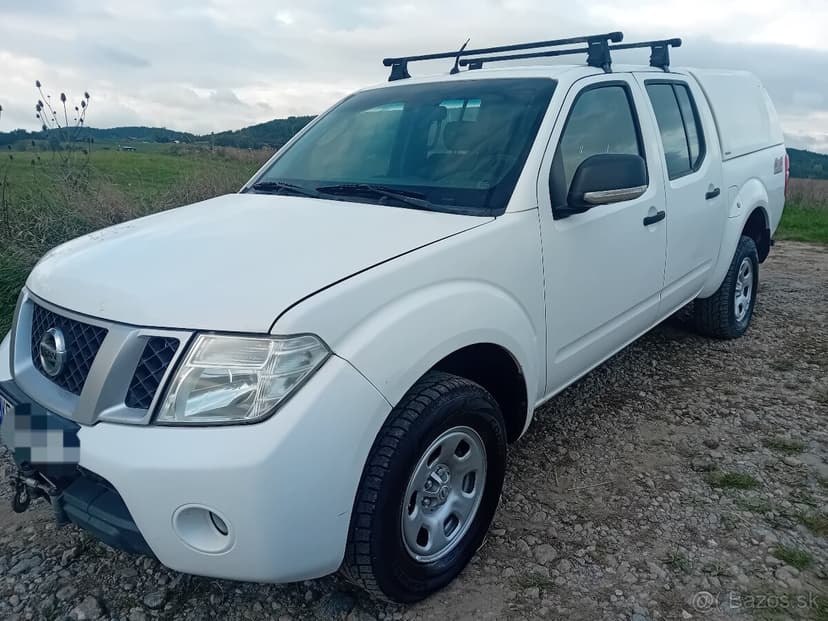 Predám Nissan Navara 4x4 2,5 dci 2013 DPH nová STK