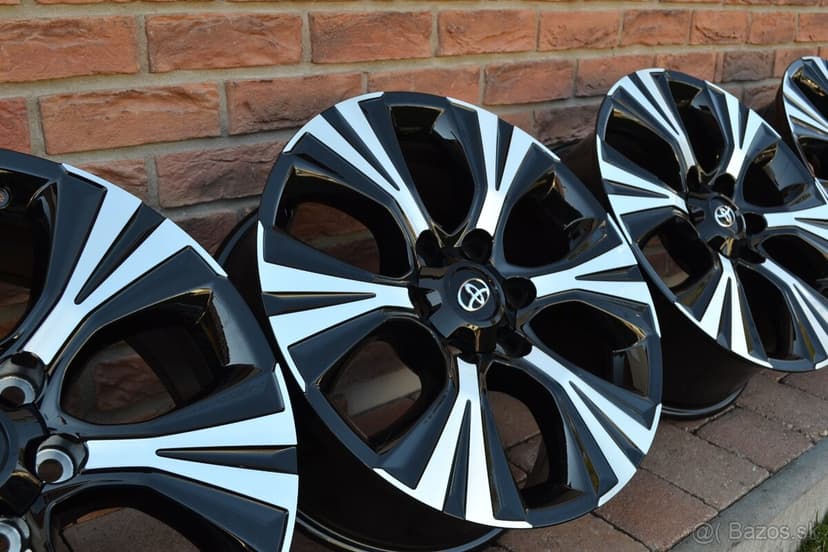 6x139,7 R19 Toyota Hilux alebo Land Cruiser