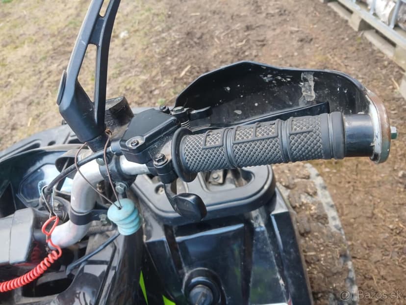 Štvorkolka MiniRocket SHARK 150