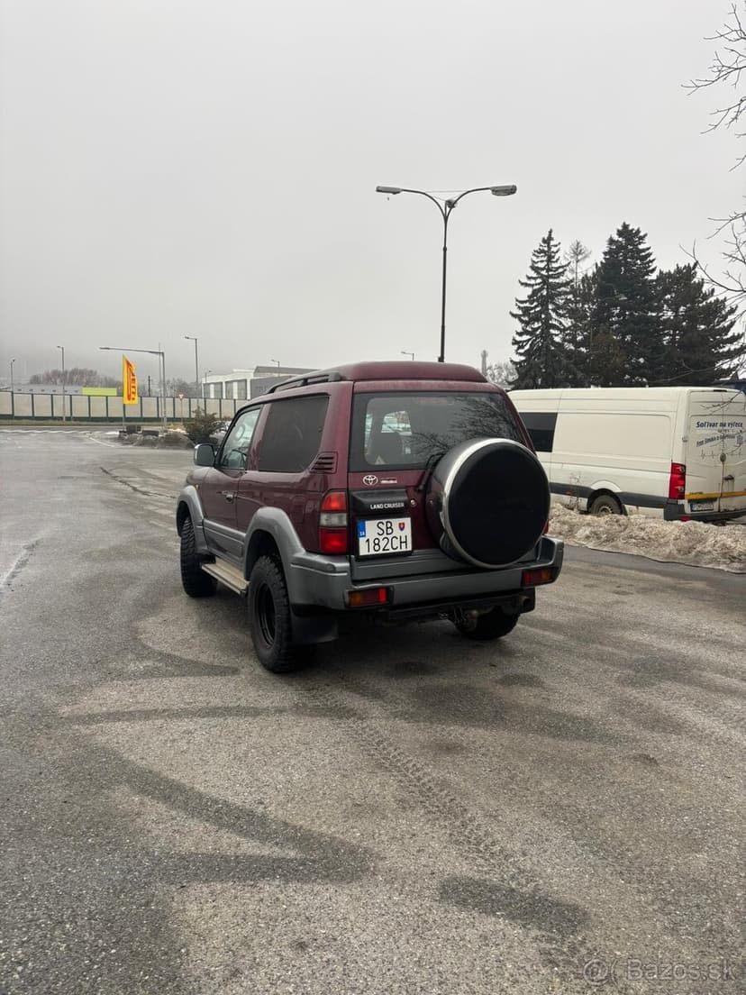 Toyota LC 90