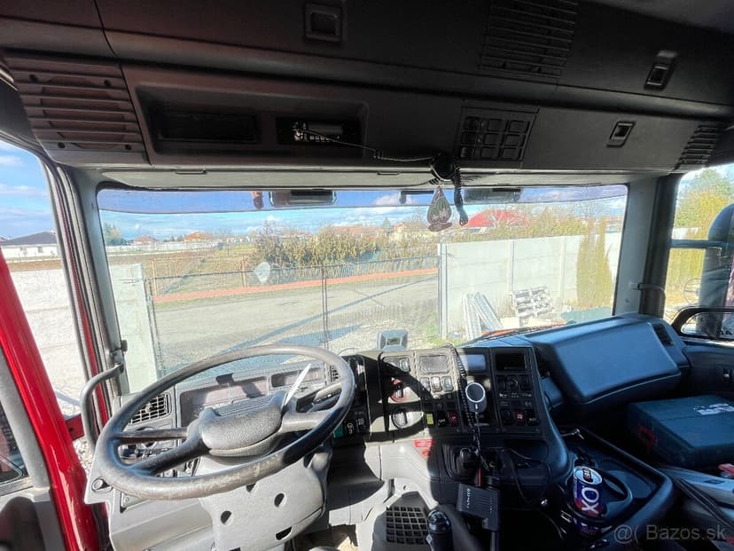 Scania V8 480 hakovy nosic kontajnerov