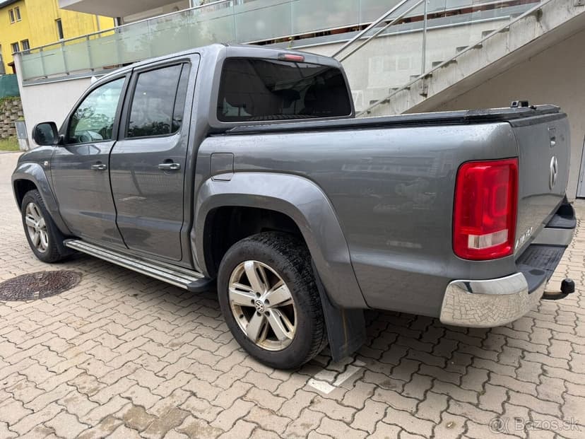 VW AMAROK DSG AUTOMAT ROK VÝROBY 2012 132 KW 4x4