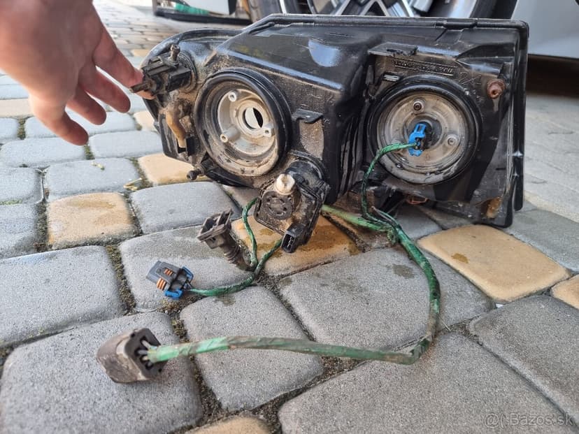 Jeep Grand Cherokee II predné svetlo lavé