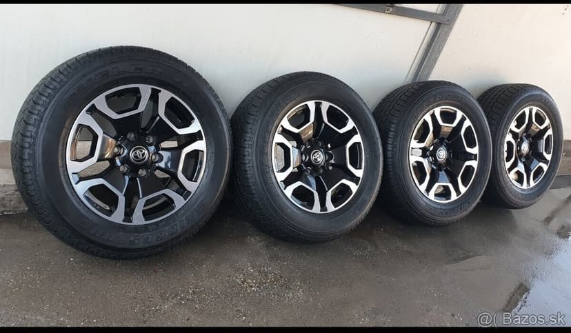 Sada kolies TOYOTA HILUX s pneu 265 60 r18