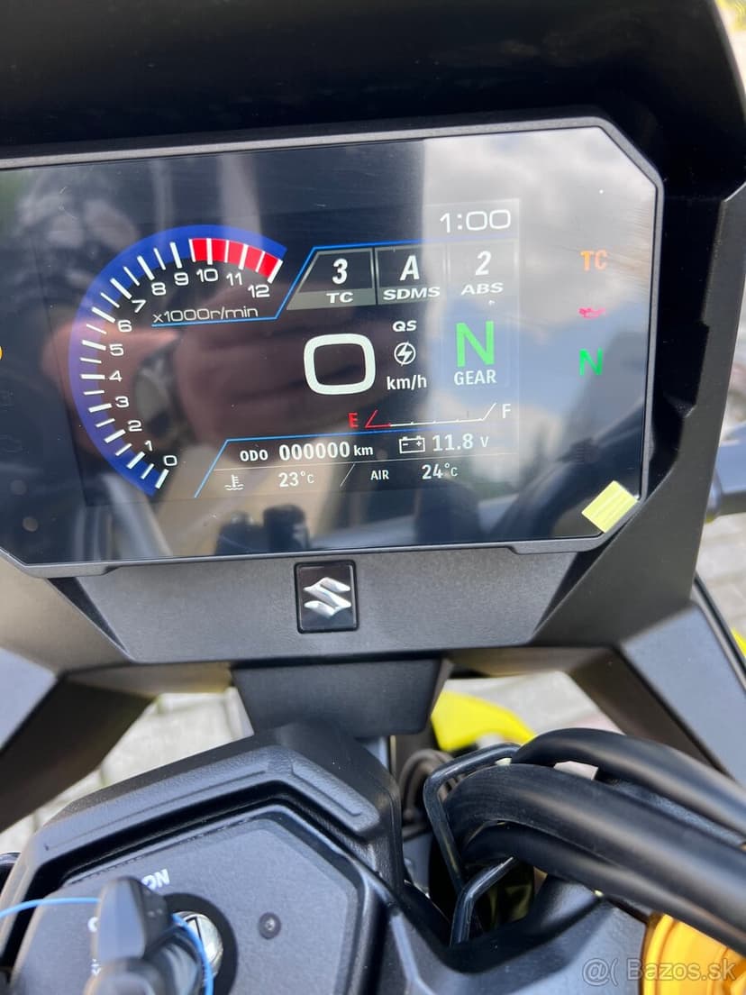 Suzuki V-Strom 800 DE 2025