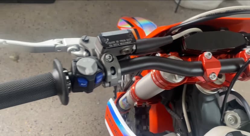 Hengjian S7-Z300  Ktm exc300