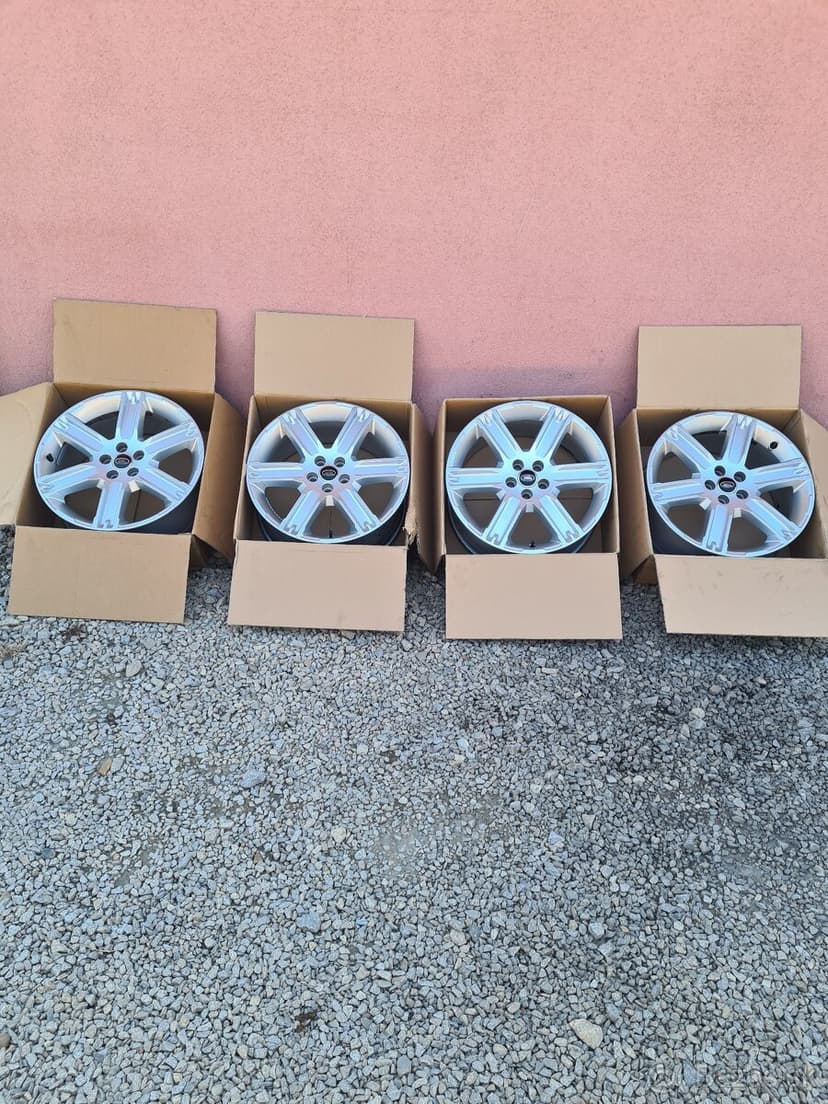 5x108 R19 Range Rover,Volvo,Ford.