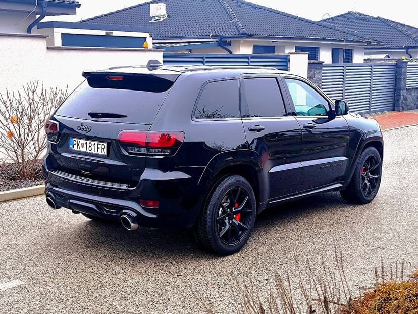 Jeep Grand Cherokee 6.4 SRT Automat 468k 4x4 V8
