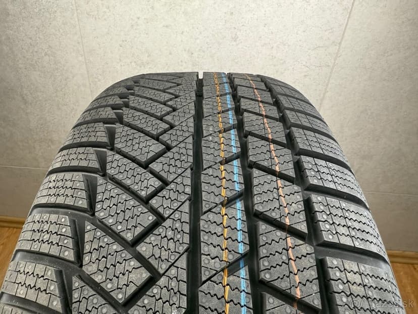 Originál zimní kolesa Land Rover Defender R22