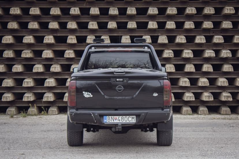 Nissan Navara Trek-1 Edition | Lift Kit | LED Rampa |