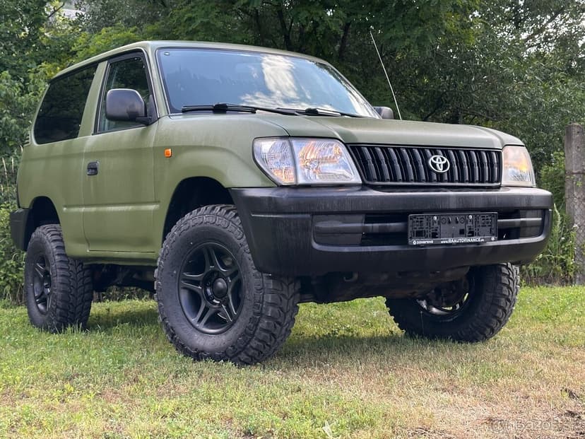 Toyota Land Cruiser 90
