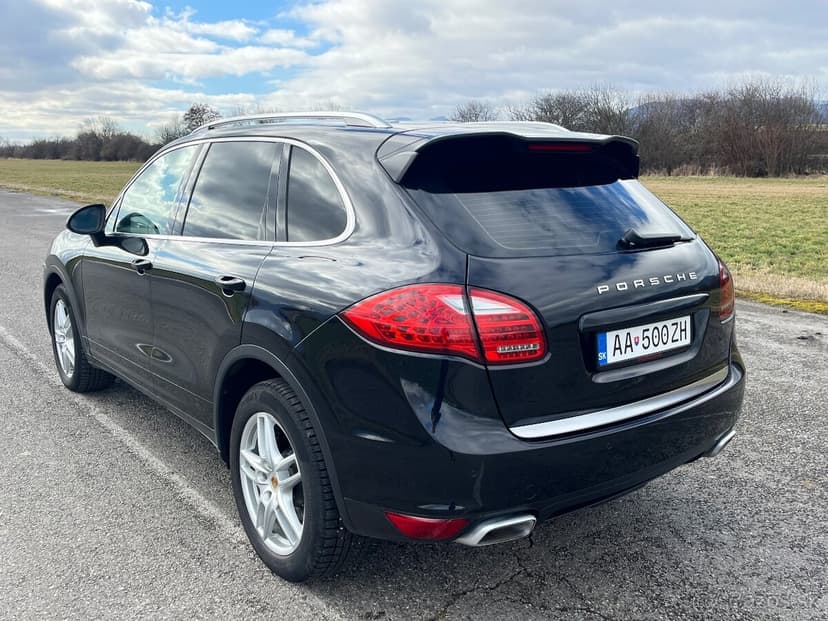 Porsche Cayenne 3.0 diesel, 2010, 4x4, AUTOMAT, bez vzduchu