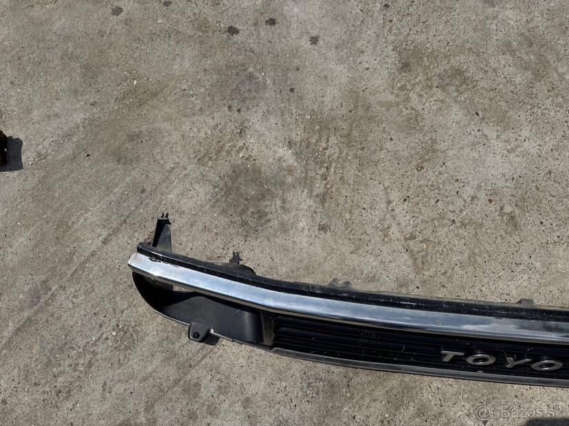Predná maska Toyota Land cruiser 73