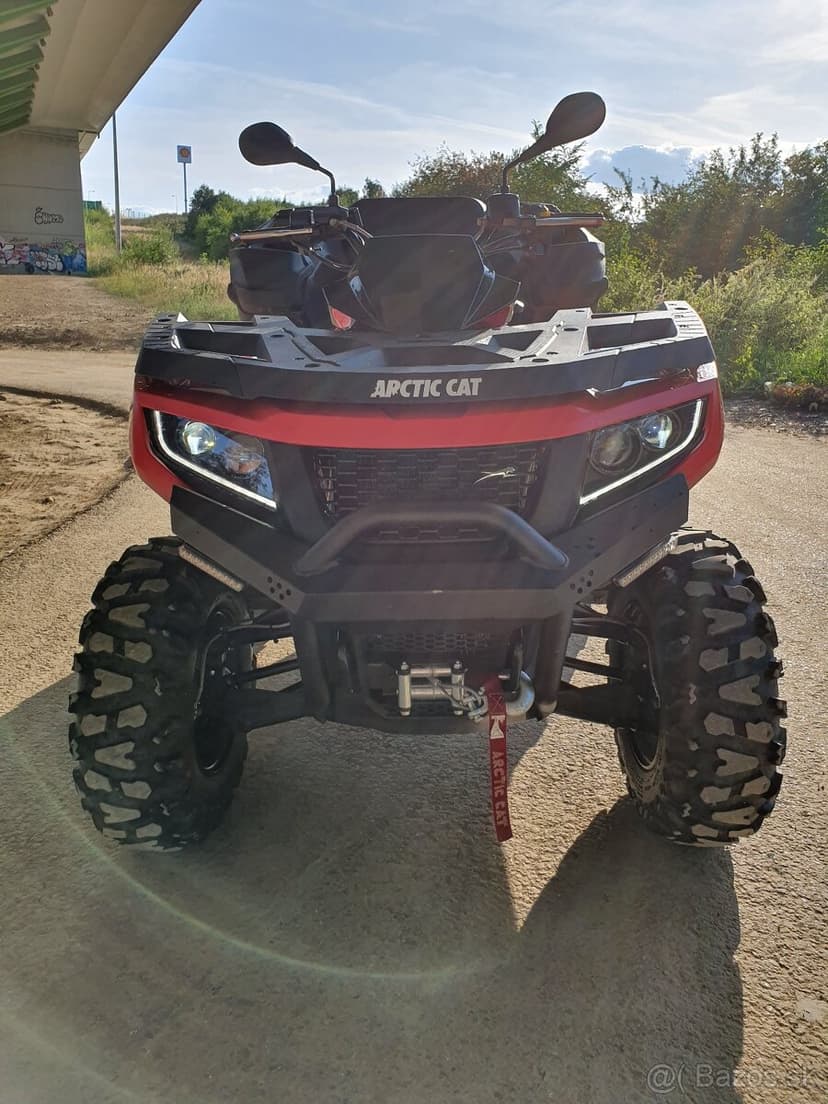 Predám štvorkolku Arcticcat alterra 700