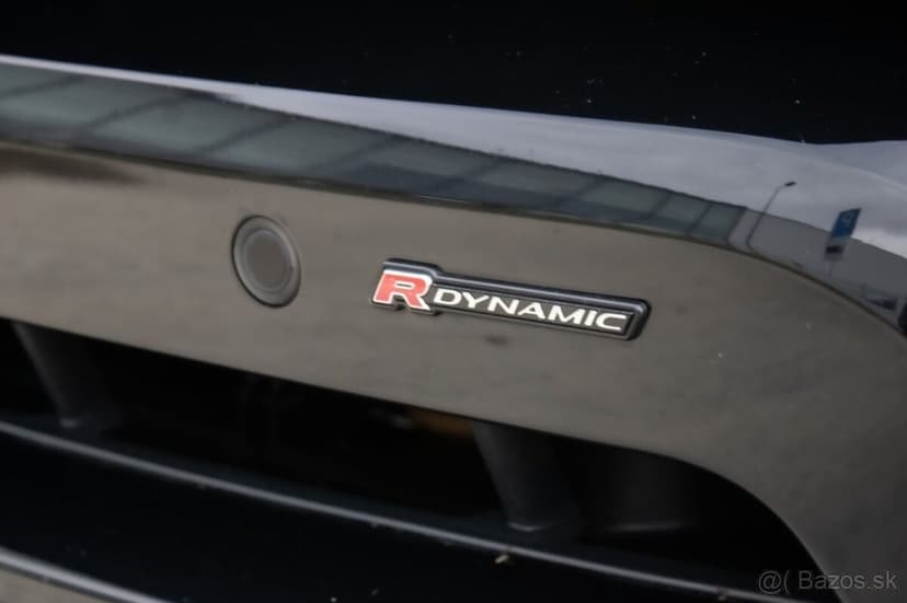 Land Rover Discovery 3.0 I6 D250 MHEV R-Dynamic 183kW