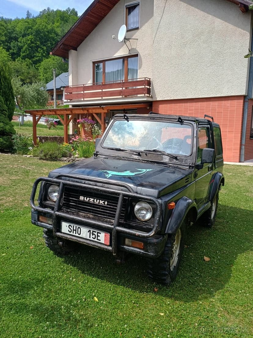 Suzuki Samurai