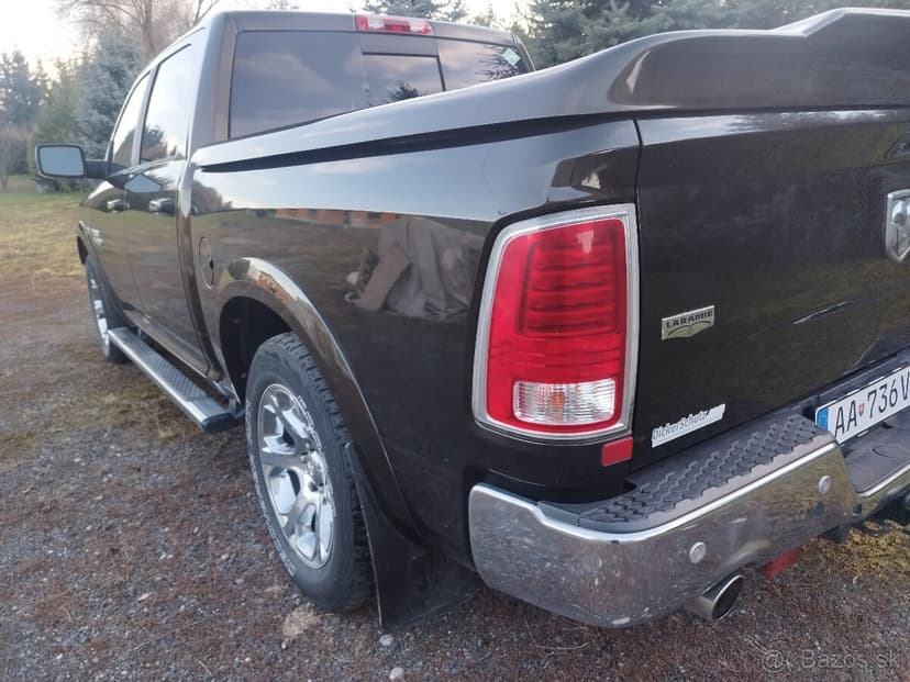 RAM 1500 5.7 Hemi