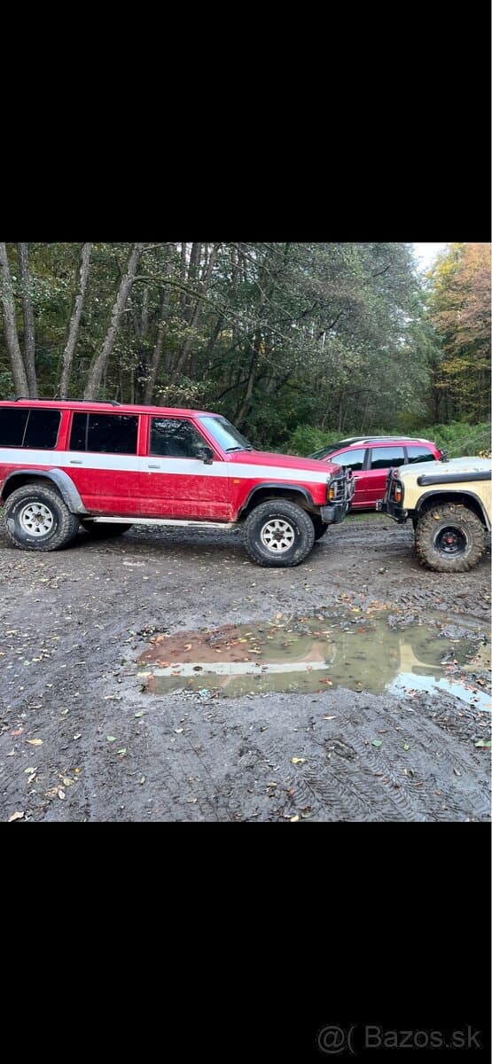 35x12,5 r15 Bfgoodrich all teraine 6x139,7