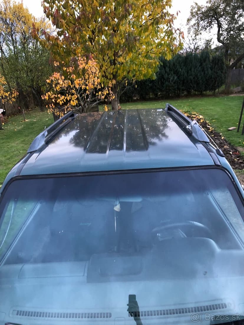 Rozpredám na diely suzuki jimny