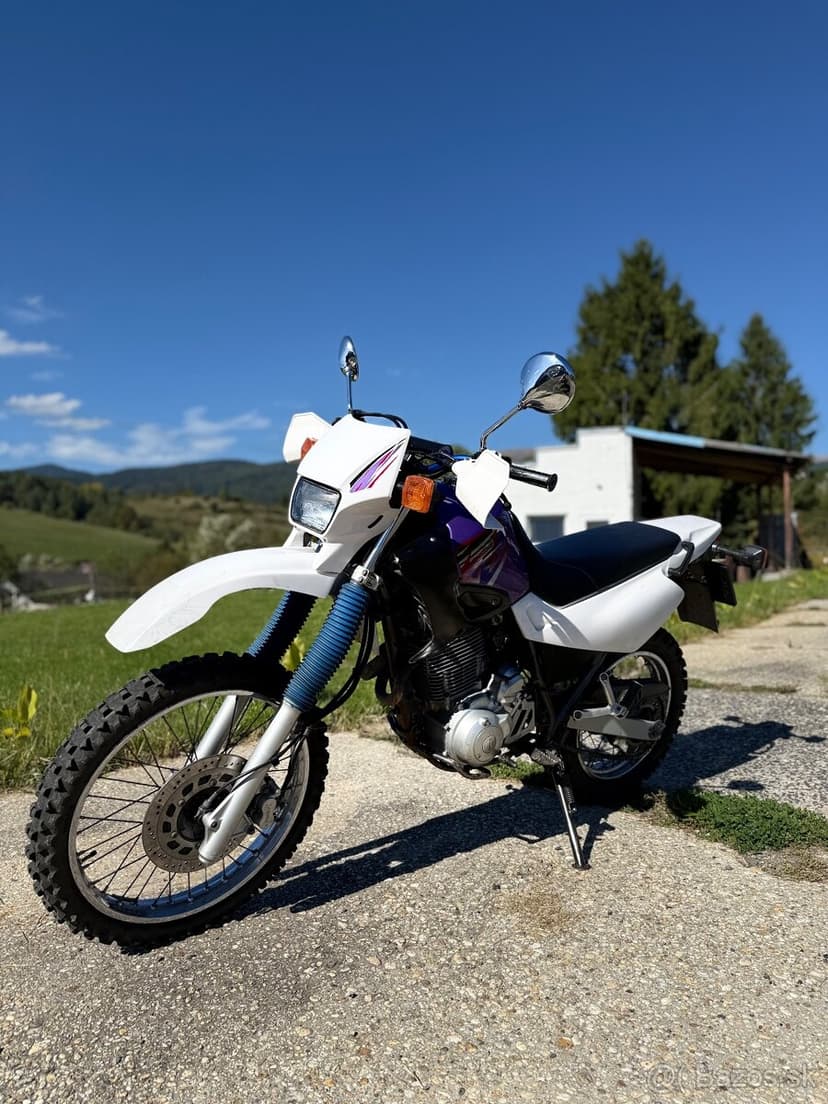 Yamaha xt600