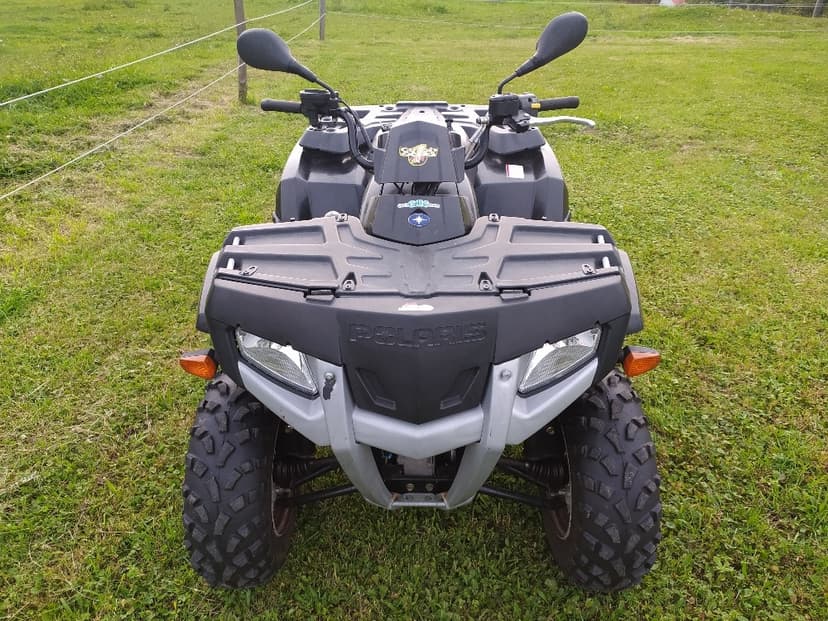 Polaris Hawkeye 300 4x4