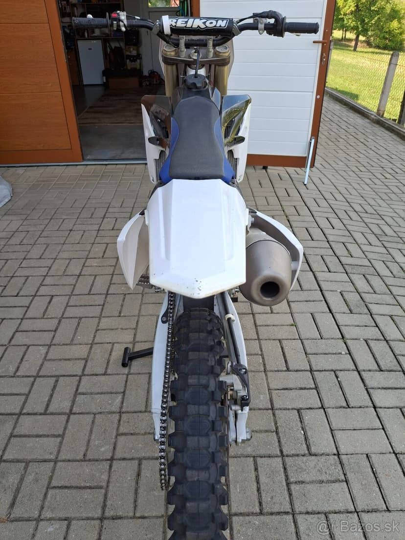 Predám Yamaha YZF 250