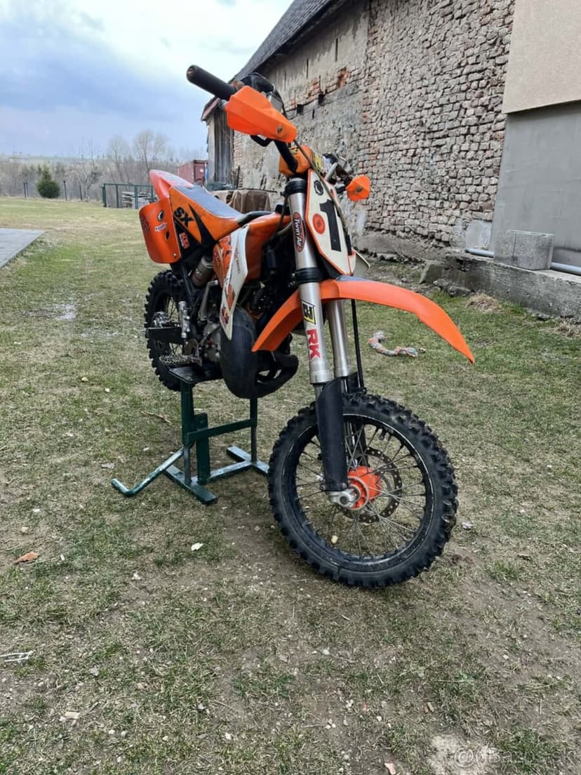 Ktm sx 65 vysoký výkon športová hlava