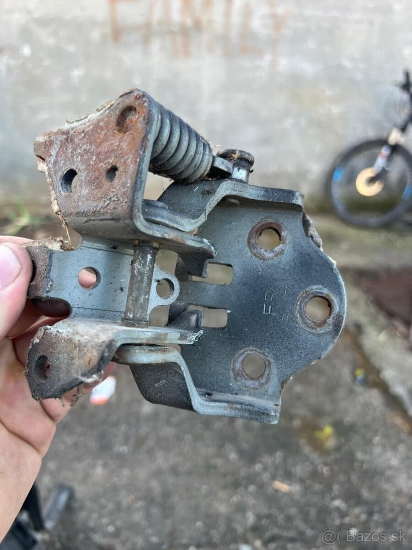 Predam diely na nissan patrol y60