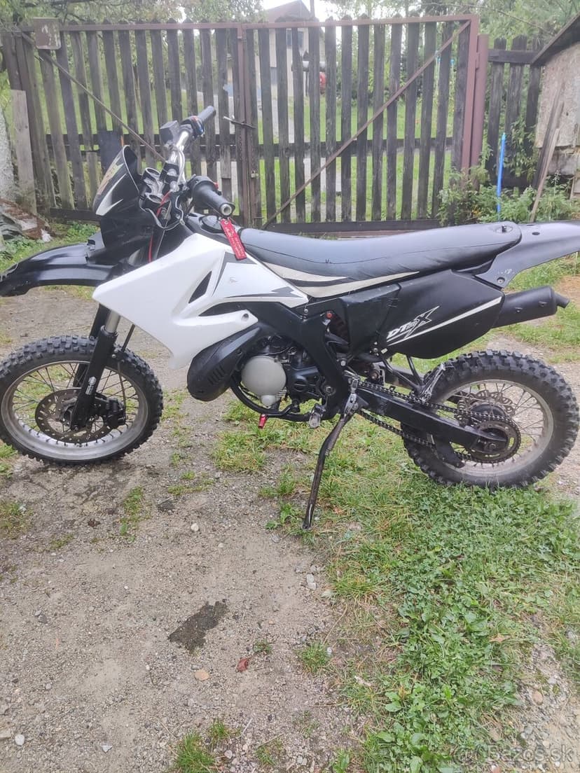Yamaha dt50x 2006