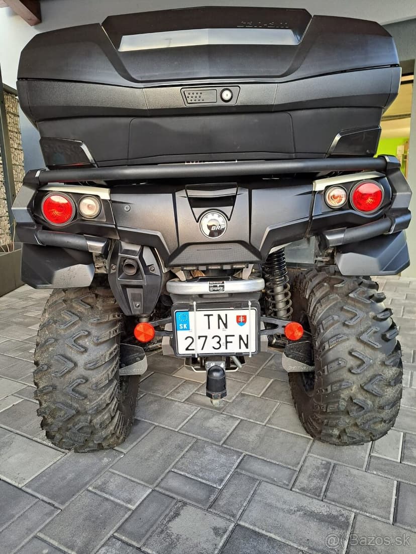 Can-am outlander max 1000 ltd