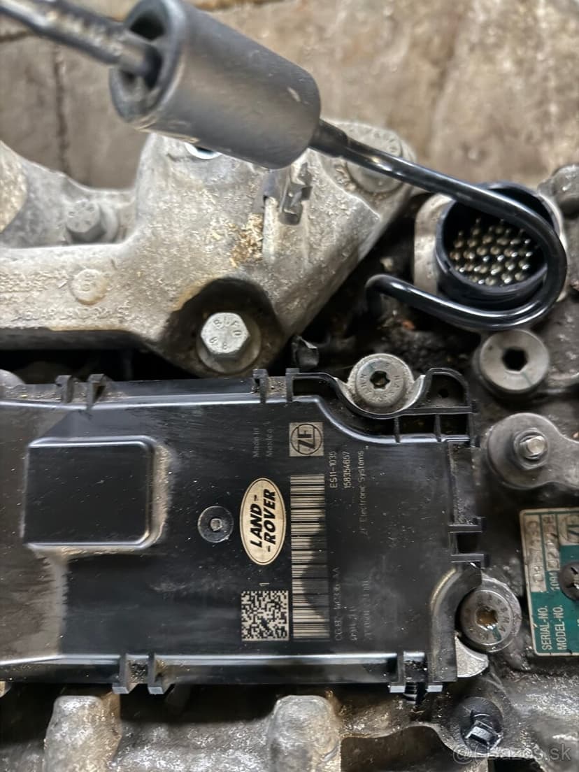 Land Rover ZF 9HP48 automatická prevodovka & rozvodovka